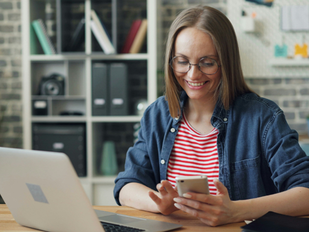 passer-du-sms-au-rcs-guide-complet-pour-les-entreprises